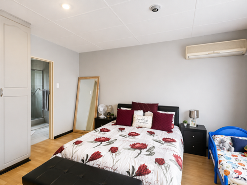 Live Where People Don’t Want to Leave – Secure, Stylish & In Demand - Photo 10