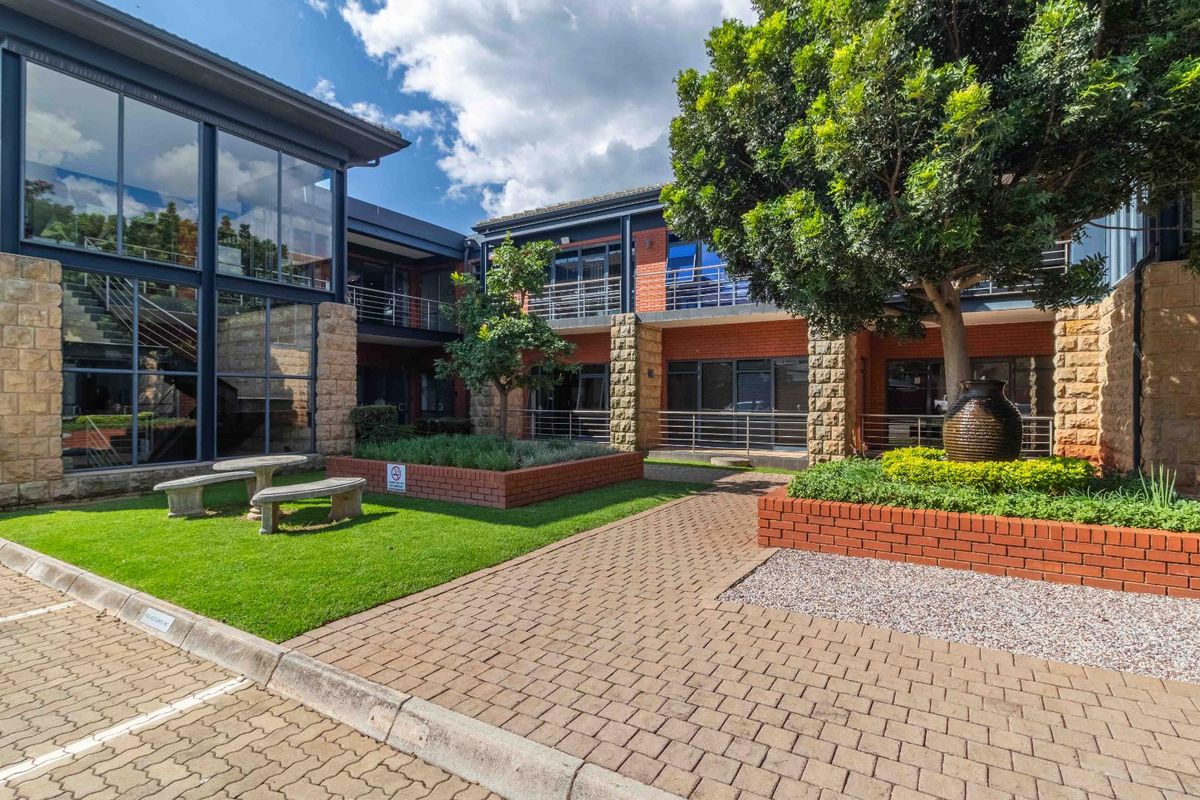 Commercial Property for Sale in Little Falls - Roodepoort. - Photo 5