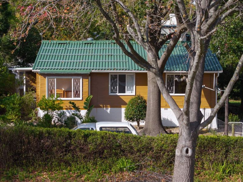 Discover a Rare Property Opportunity in Franschhoek - Photo 3