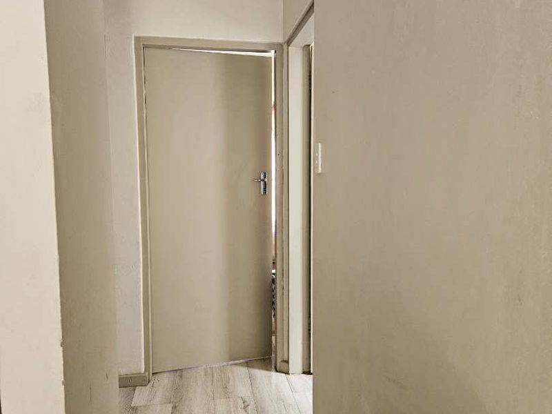 2 bedroomed town house in eldorette - Photo 7