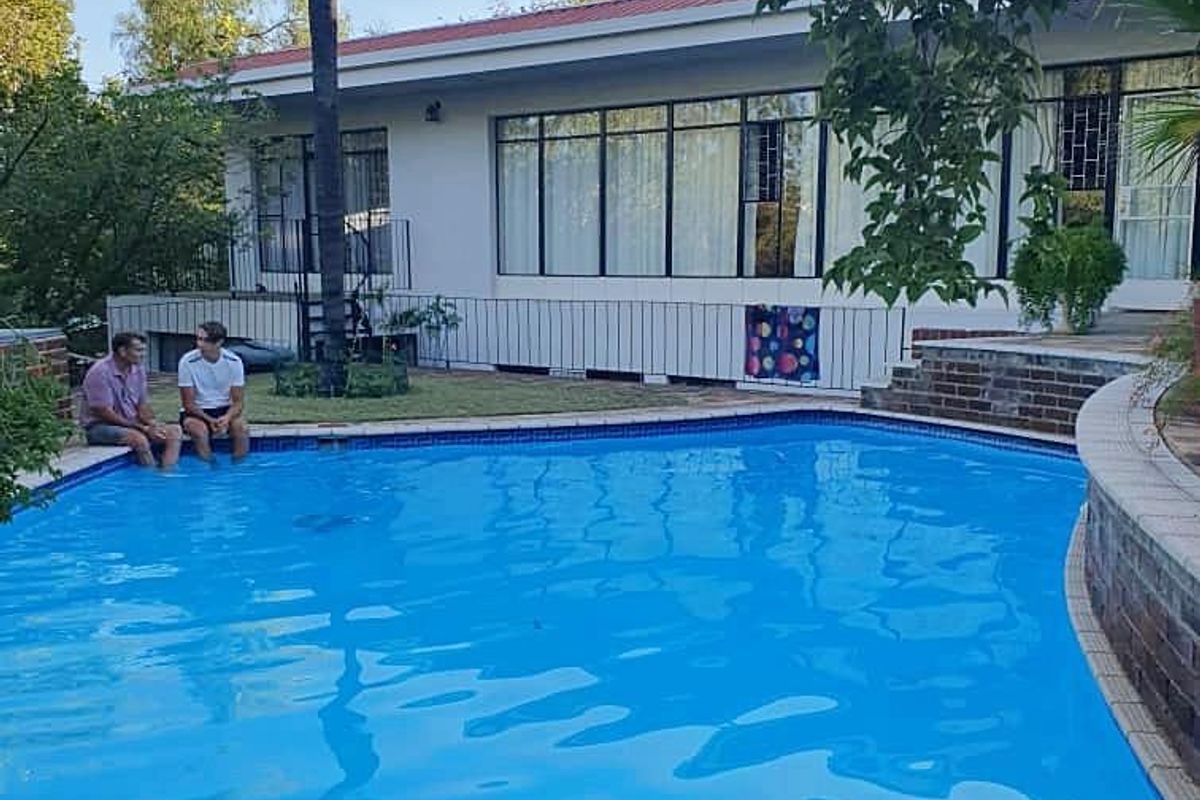 A refined family home for Sale – Klein Windhoek - Photo 2