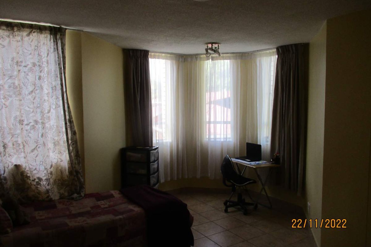 2 BEDROOM to rent at Du South - Photo 5