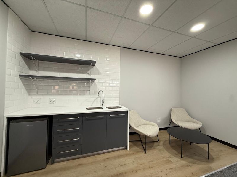 Exceptional Office Space Available at The Grid – First Floor, 289m2 - Photo 6