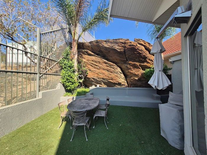 Property #2566040, Apartment Rental Monthly in Klein Windhoek