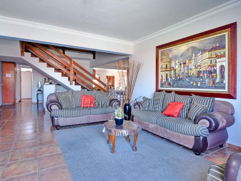 Ext 9, Swakopmund:  Guesthouse for sale - Photo 5