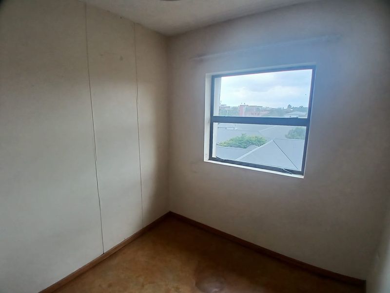 2 Bedroom to rent at The Wall - Photo 10