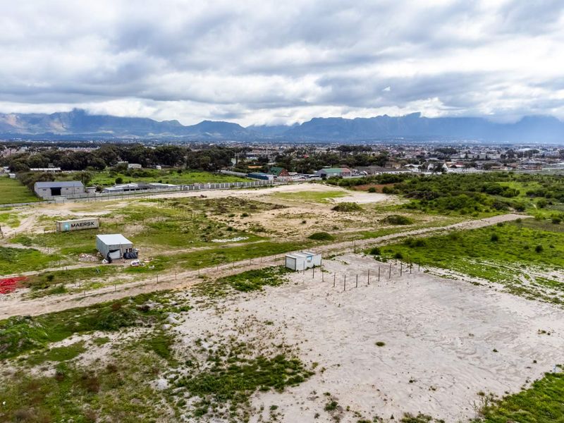 Unique 1000sqm Land for Sale – Perfect for Home or Business - Photo 9