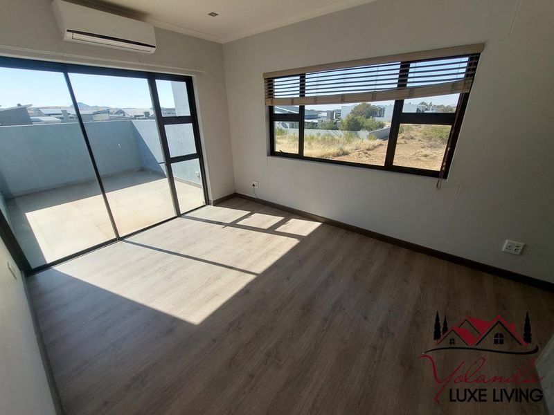 RARE FIND❗️GREAT INVESTMENT OPPORTUNITY❗️FINKENSTEIN VILLAGE. - Photo 3