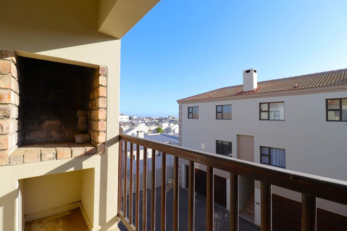 2 Bedroom Apartment For Sale or Rent in Langstrand Beach Resort - Photo 4