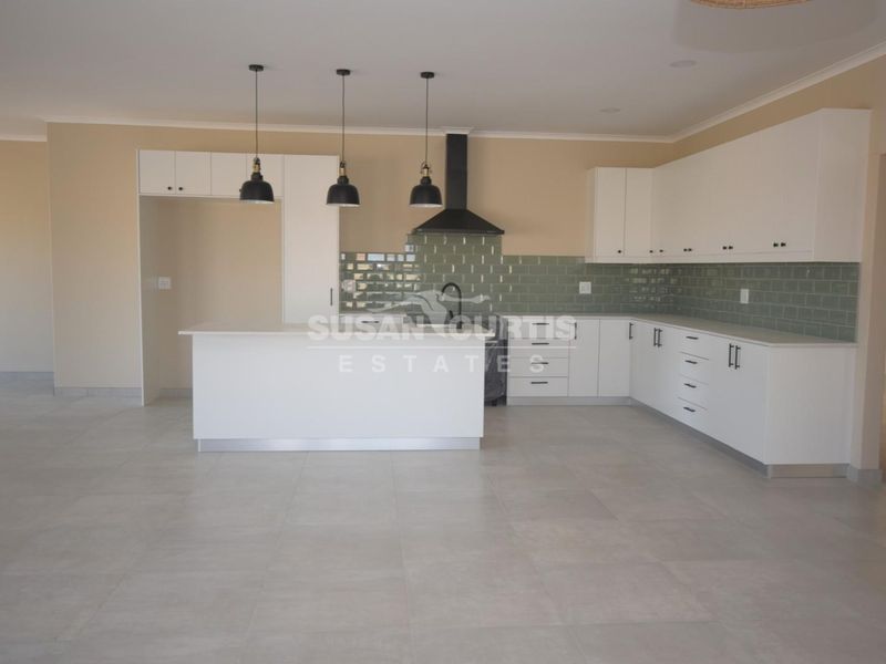 Newly built spaciouse family house on Rossmund - Photo 2