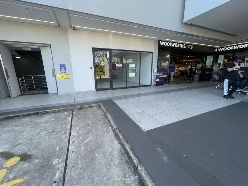 Premium Retail Space To Let – Sunningdale Centre - Photo 2