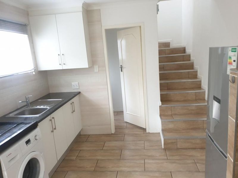 1 BEDROOM FURNISHED DUPLEX COTTAGE TO RENT NEAR ROSEBANK - Photo 6