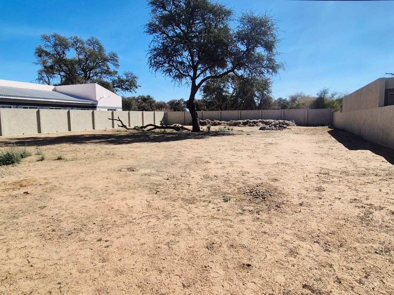 Exclusive Sole Mandate!  Your Dream Home Awaits in Okakango Nature Estate in Okahandja! - Photo 2