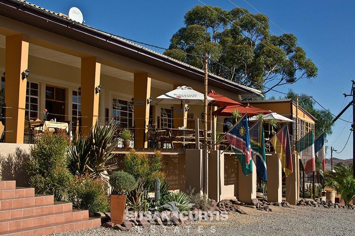 Hotel in the South of Beautiful Namibia - Photo 2