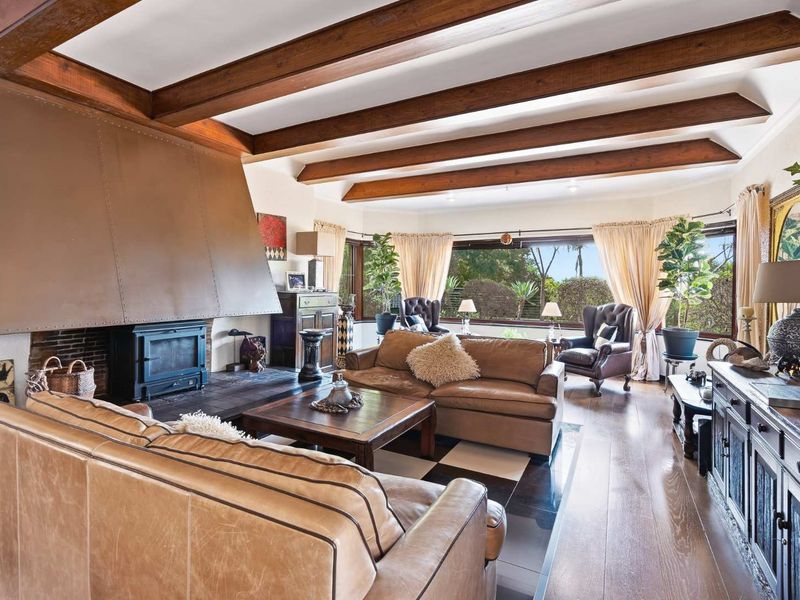 Where grand scale meets uncompromising security — a rare estate sanctuary defined by space, privacy, and timeless care - Photo 4