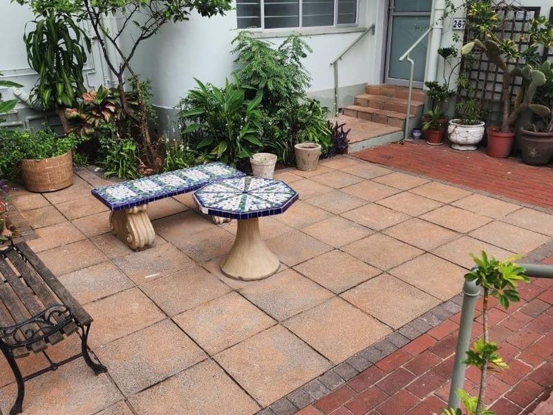 Magnificent in Morningside-Penthouse Style Apartment - Photo 5