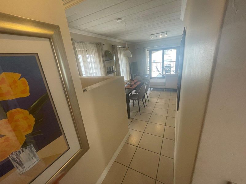 FURNISHED TWO BEDROOMS - Photo 5