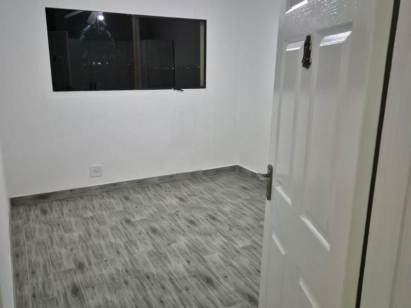 2 Bedroom modern Unit for Rent - Photo 5