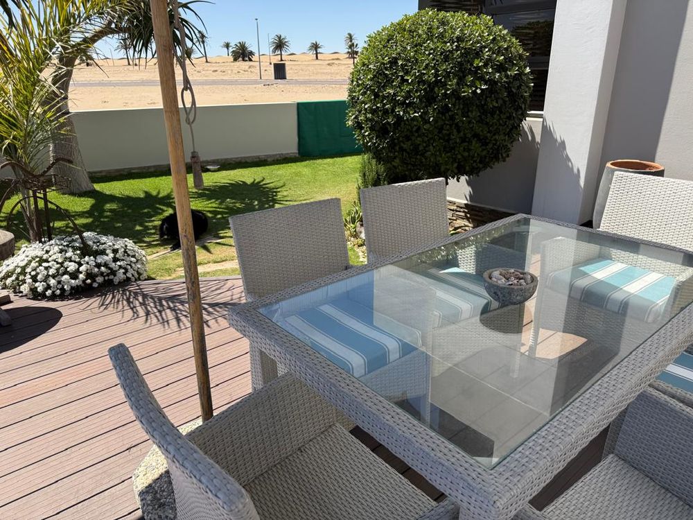 Outdoor entertainment area