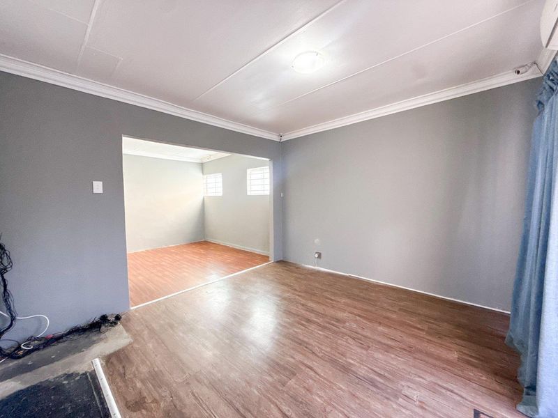 Versatile Business Property in a Prime Garsfontein Location - Photo 7