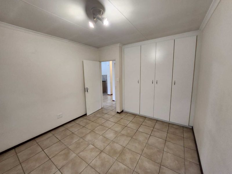 2 Bed 1 Bath First Floor Apartment for Rent - Photo 10