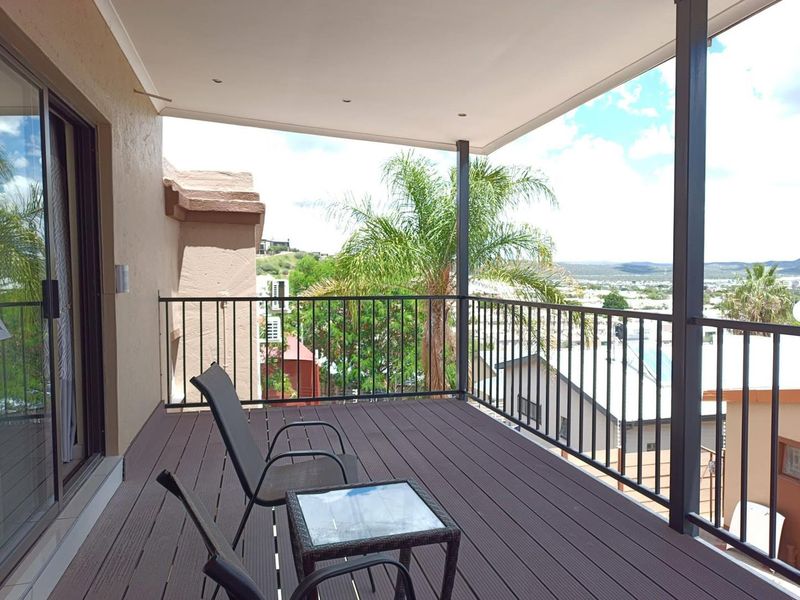 3 Bedroom House TO LET in Kleine Kuppe - Photo 4