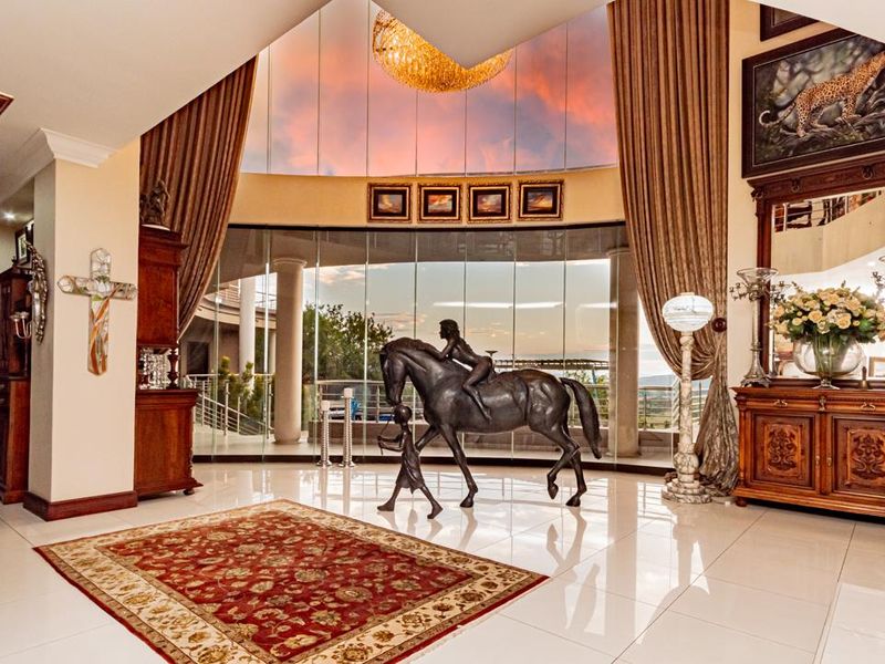 Meyersdal Eco Estate's most extraordinary residence where Elegance, Comfort and Sophisticated living reaches its zenith. - Photo 3