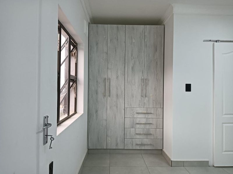 Apartment to let in Chatsworth Durban - Photo 3
