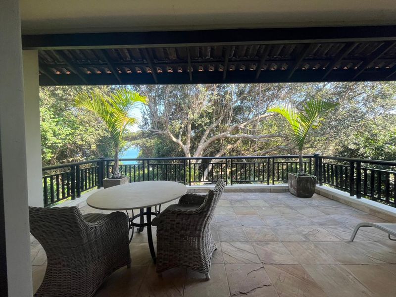 Stunning 5-Bedroom Family Home to Rent with Coastal Views - Photo 8