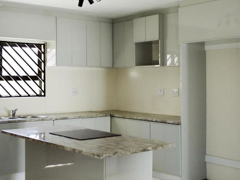 FOR SALE: Stunning 3-Bedroom Home in Okahandja, Dolerite Ridge (Extension 7) – N$1,750,000 - Photo 9