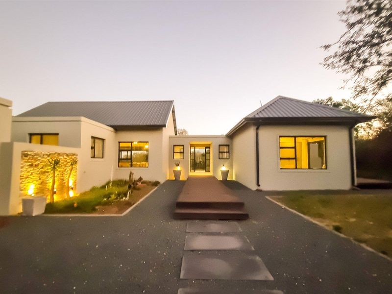 Immaculate home for sale in an excellent location. - Photo 6