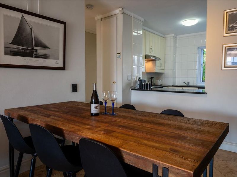 Three bedroom apartment to rent in Knysna Quays - Photo 5