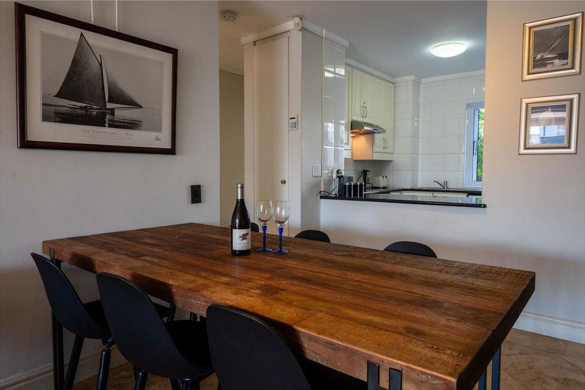 Three bedroom apartment to rent in Knysna Quays - Photo 5