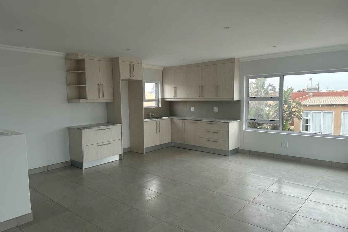 Waterfront Swakopmund Family Home - Photo 5
