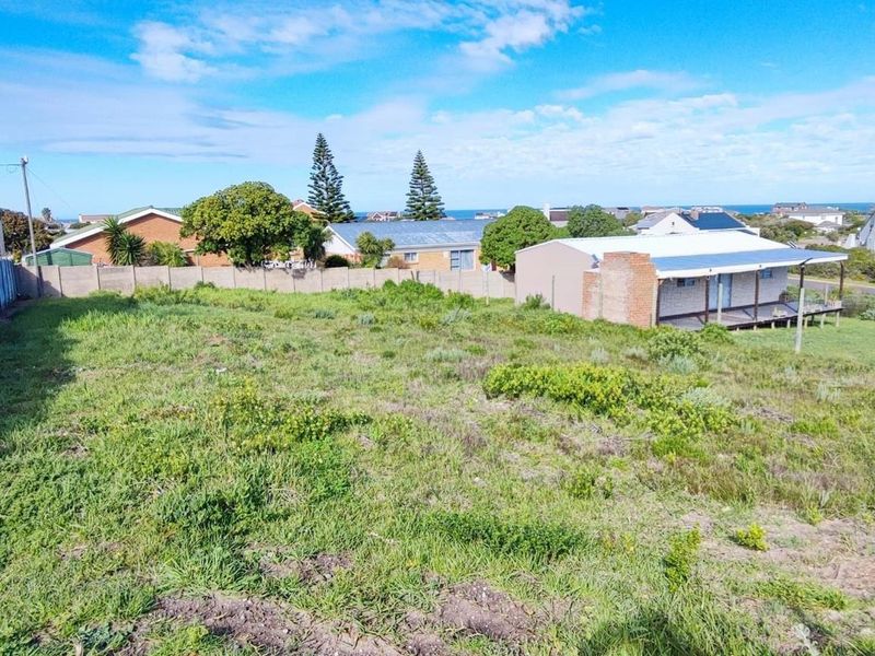 Escape to Coastal Bliss - Vacant Land in Franskraal with distant sea views! - Photo 8