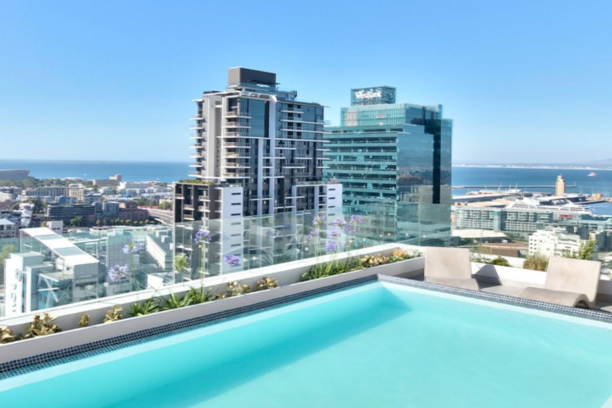 Duplex Penthouse with Private Terrace, Pool, City & Ocean Views - Photo 5