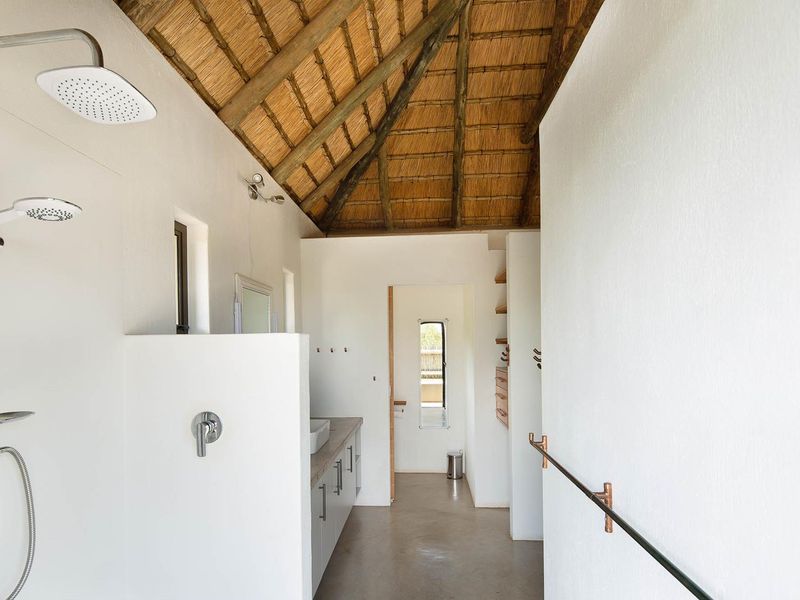 Luxury Home to Rent in Raptors View Wildlife Estate, Hoedspruit - Photo 10