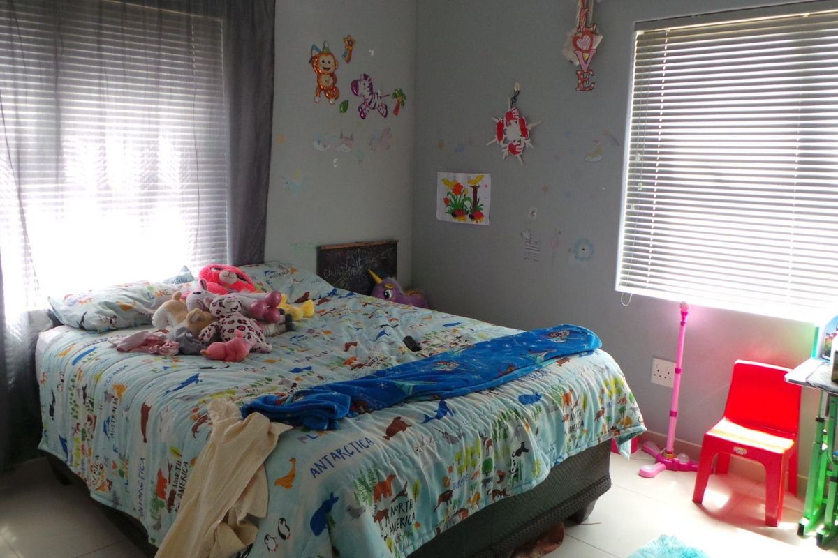 Duplex Home close to the Lagoon - Photo 5