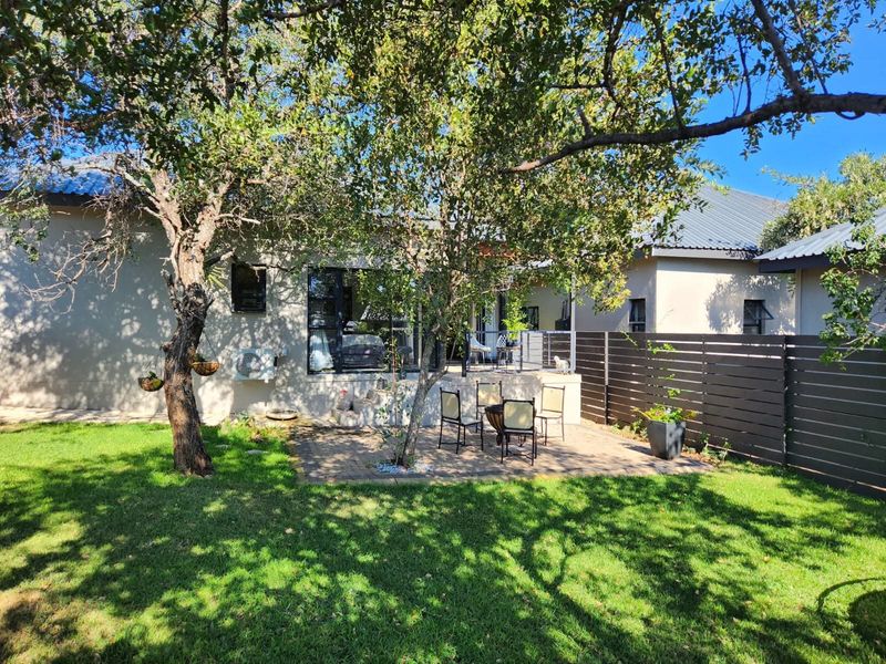 Exclusive Double Stand – One of a Kind in Zandspruit Valley - Photo 3