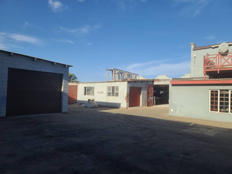Prime Industrial Property in Walvis Bay. - Photo 5
