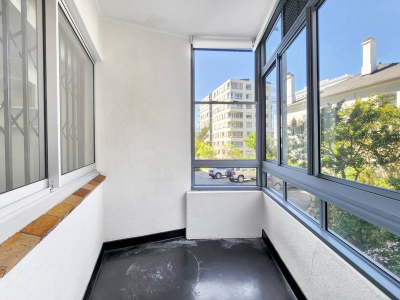 RENOVATORS DELIGHT - Photo 6