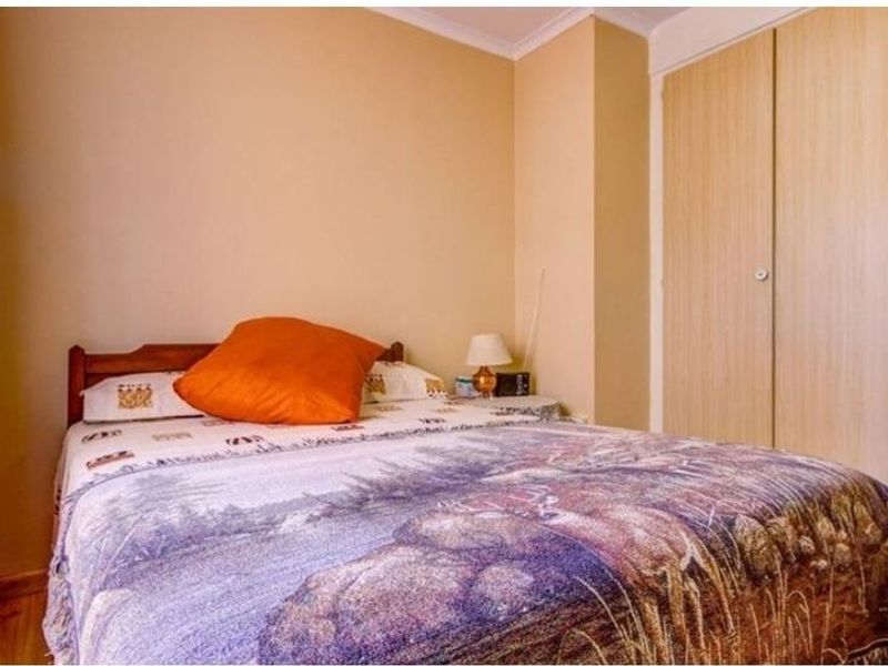 3 Bedroom House in Glen Marais - Photo 10