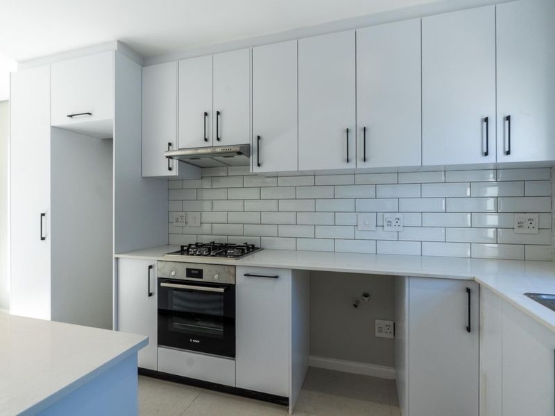 Modern Newly Built 3-Bedroom Home in Secure Estate - Photo 5