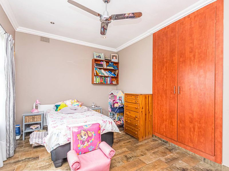 Stunning Family Home In kenmare - Photo 8