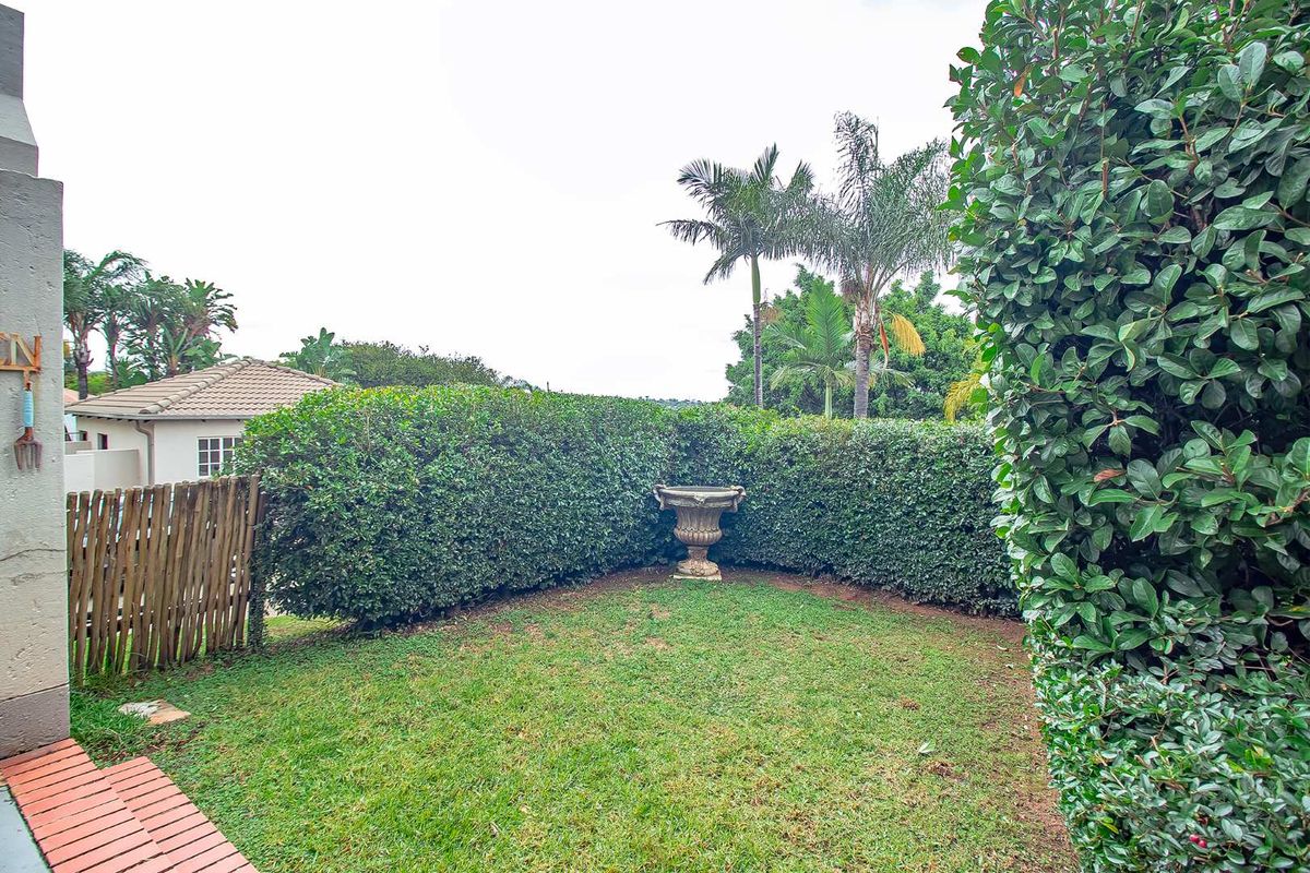 Cosy 2 bedroom unit in pet-free complex - Photo 5