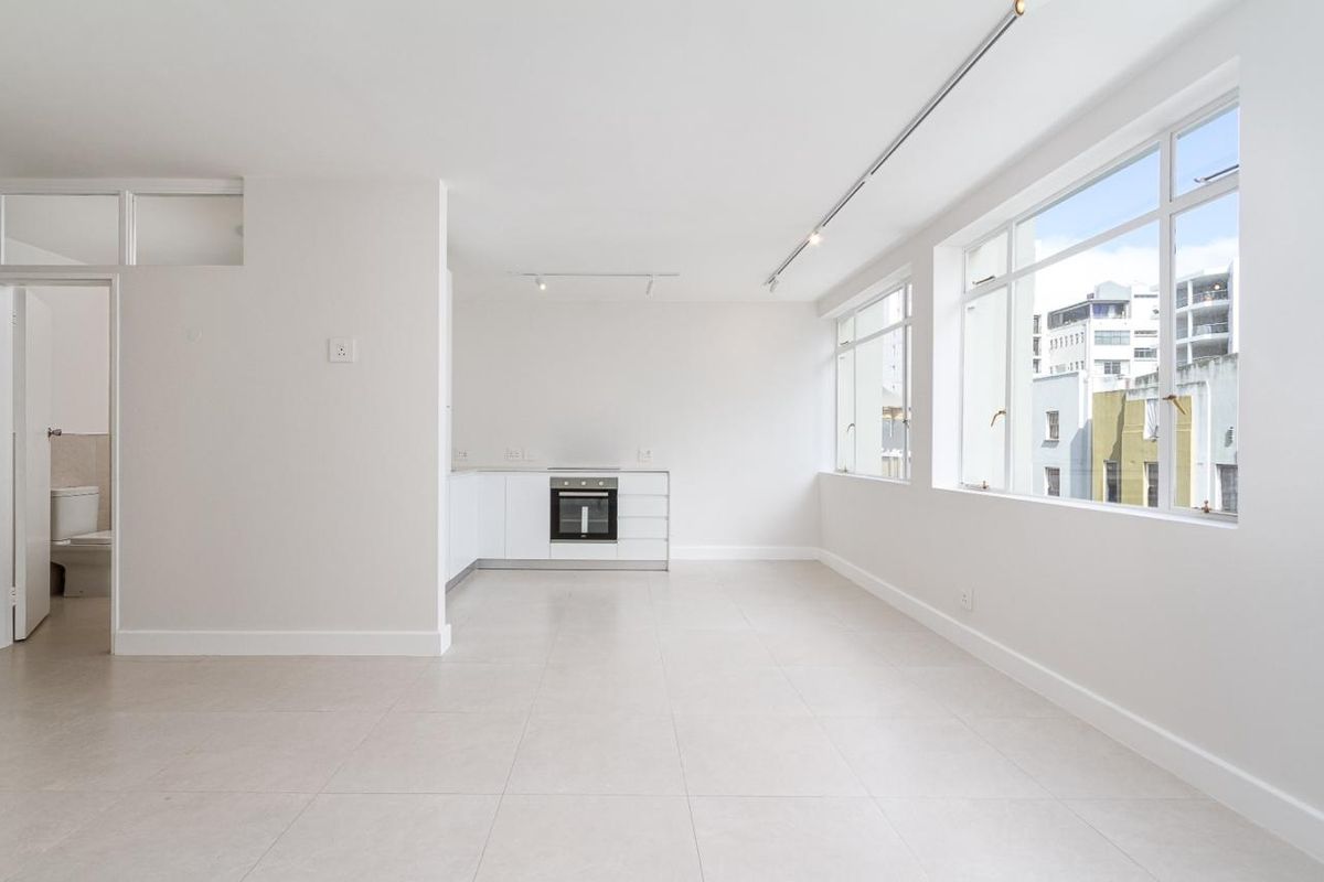 Final Opportunity: Studio in Airbnb-Friendly CBD Block - Photo 5