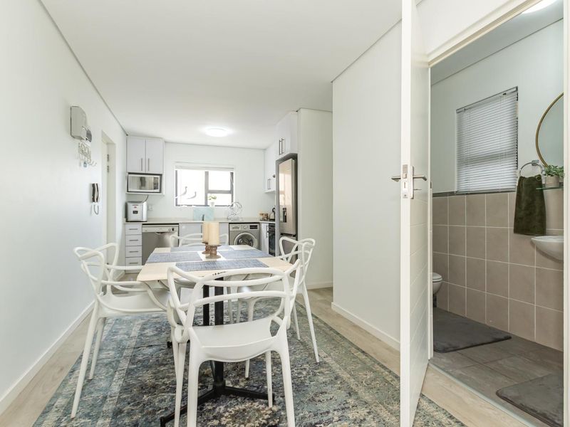 Modern Unfurnished  Apartment in Fish Hoek - Photo 5