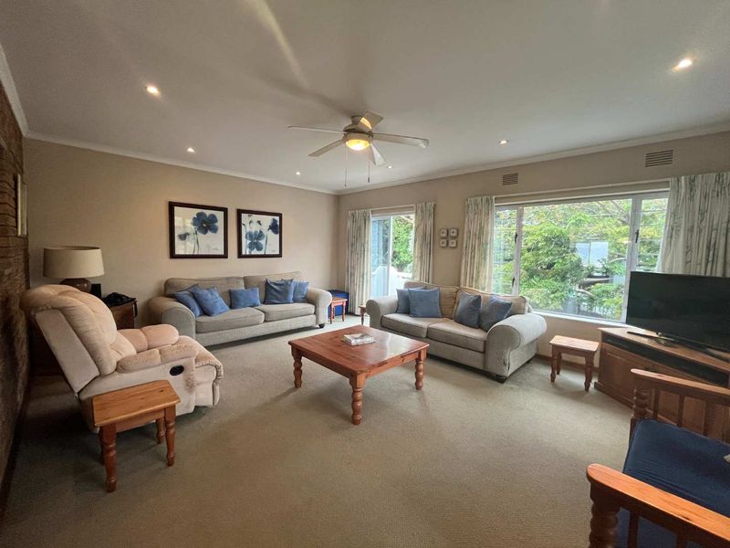 Hendra - Charming Family Haven in Umgeni Park – A Peaceful Retreat to Create Endless Memories - Photo 5