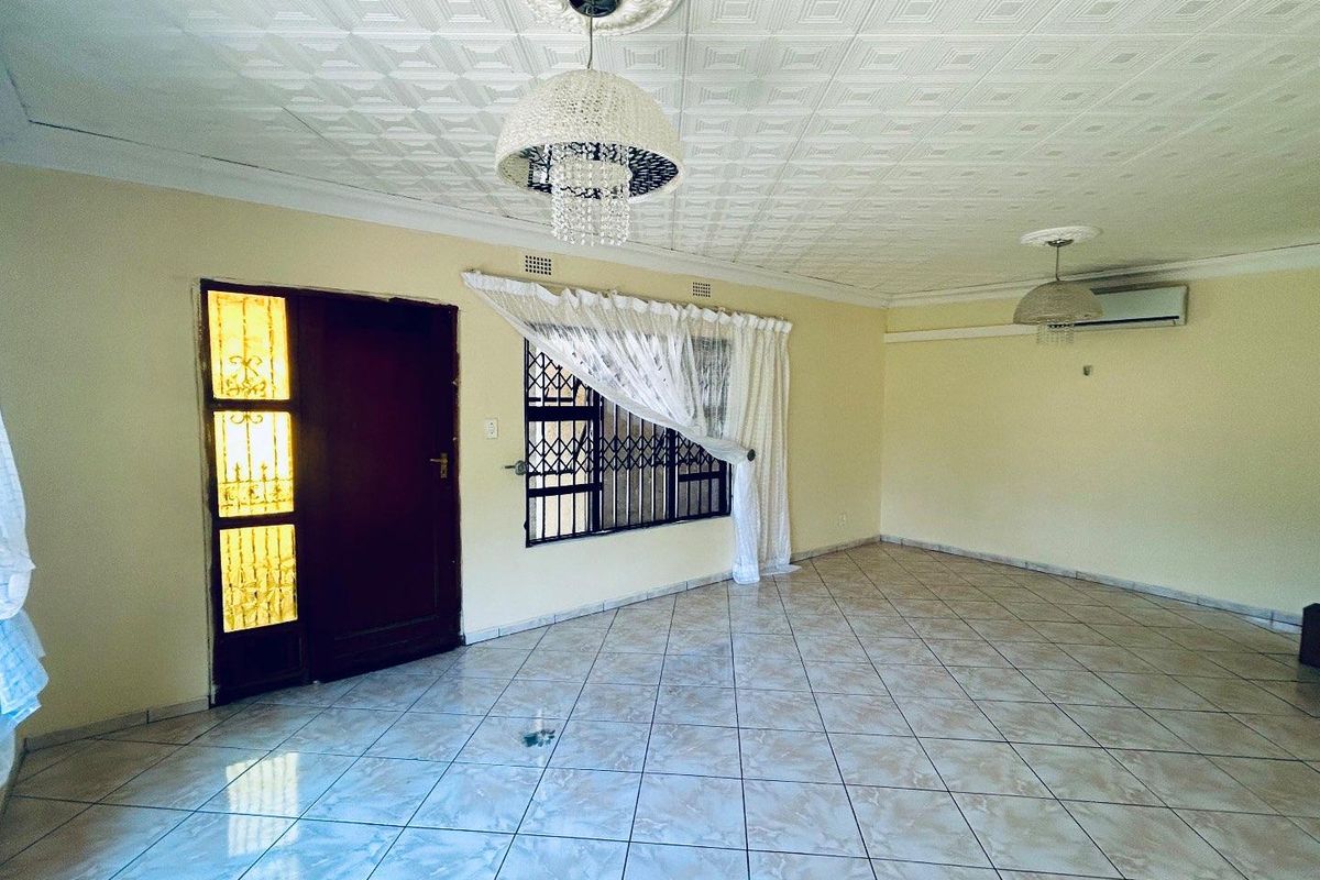 4 bedroom house for sale in vryheid - Photo 5