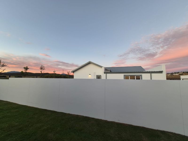 KLIPHEUWEL ESTATE (Opposite Fraai-Uitsig in Kleinbrak river) ... - Photo 3